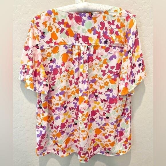 W5 | Colorful Floral Blouse Short Sleeve V-Neck Top | Size XL - Picture 4 of 7